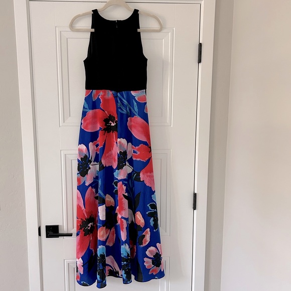 Vince Camuto High Low Maxi Sleeveless Floral Print Dress - Picture 4 of 7